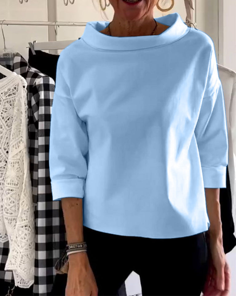 MODA - Casual Top with Solid-Colored Lapels