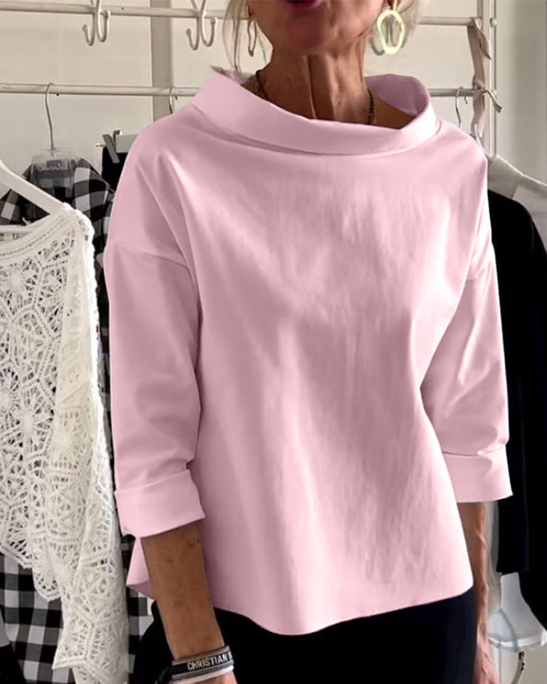 MODA - Casual Top with Solid-Colored Lapels
