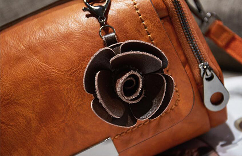 Rosa - Pendant Flower Handbag