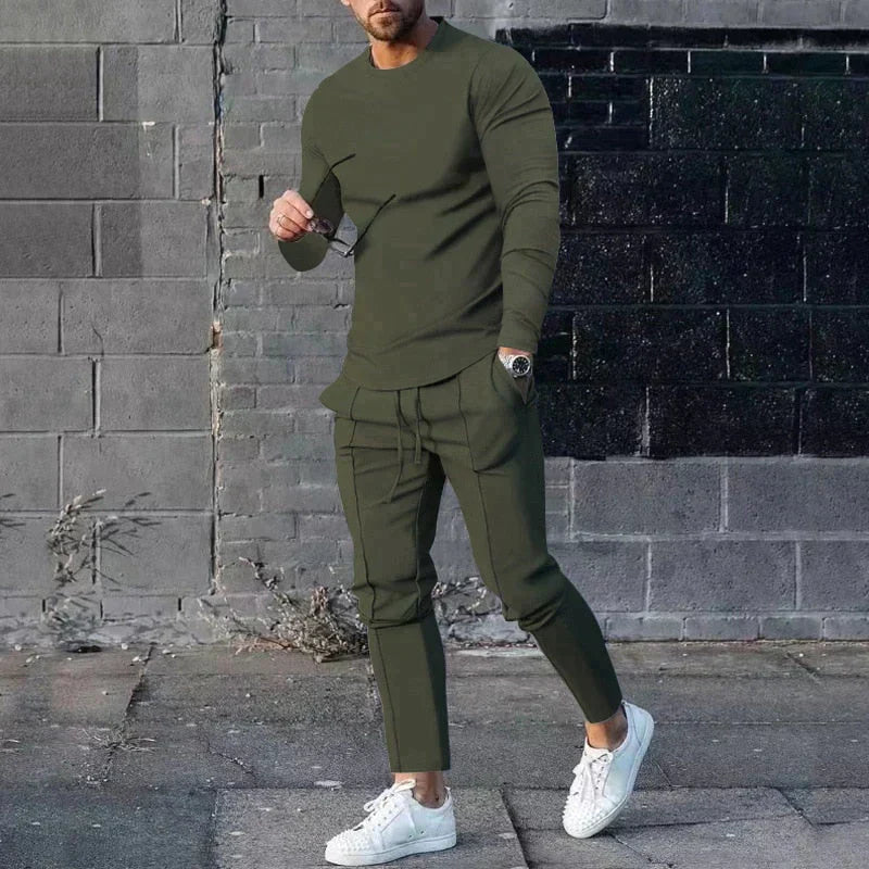 Ken | The ultimate tracksuit for the spotlights